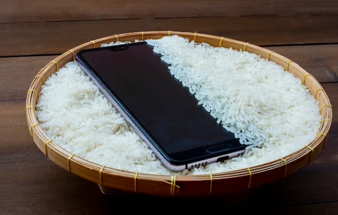 iPhone 15 Bisa Masak Nasi? Nggak, Tapi Bisa Lakukan Ini dengan Platinum Service!