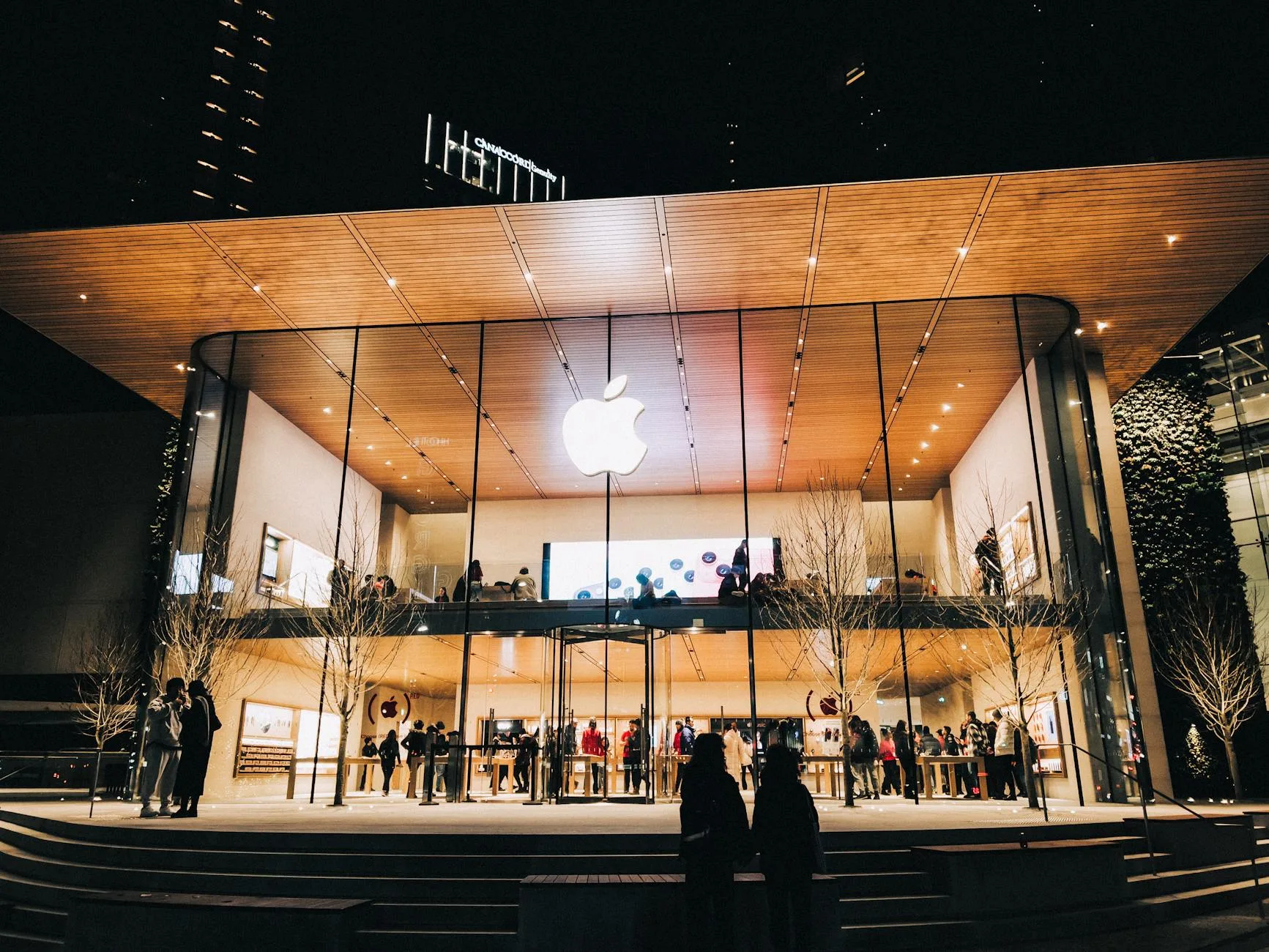 Perbandingan AppleCare dan servis iPhone lokal Perbandingan AppleCare dan servis iPhone lokal