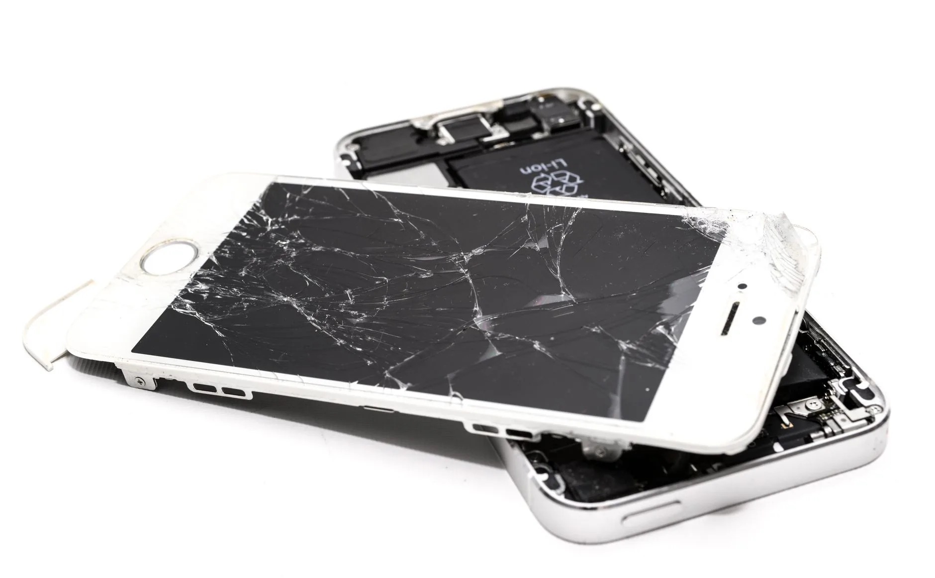 Layar iPhone retak